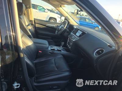 2018 Nissan Pathfinder SL - zdjęcie 8 z 30 - miniatura