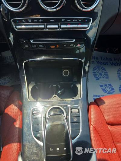 2016 Mercedes-Benz C 300 4MATIC w/Sport Pkg - zdjęcie 25 z 27 - miniatura