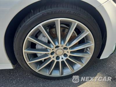 2016 Mercedes-Benz C 300 4MATIC w/Sport Pkg - zdjęcie 9 z 27 - miniatura