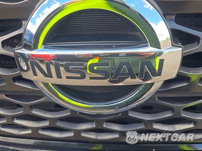2019 Nissan TITAN SV Crew Cab Short Bed - zdjęcie 15 z 47 - miniatura