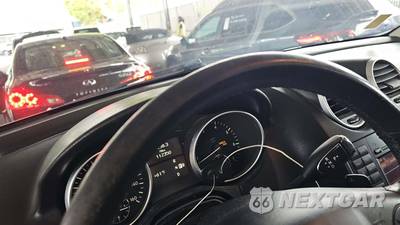 2010 Mercedes-Benz ML 350 - zdjęcie 27 z 47 - miniatura