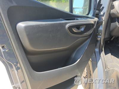 2019 Mercedes-Benz Sprinter 2500 Cargo Van High Roof 170.0" WB - zdjęcie 9 z 53 - miniatura