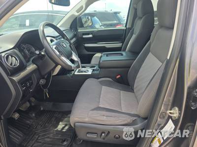 2017 Toyota Tundra SR5 Crew Cab Short Bed - zdjęcie 7 z 26 - miniatura
