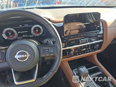 2024 Nissan Pathfinder Platinum - zdjęcie 11 z 30 - miniatura