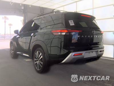 2022 Nissan Pathfinder Platinum - zdjęcie 6 z 21 - miniatura