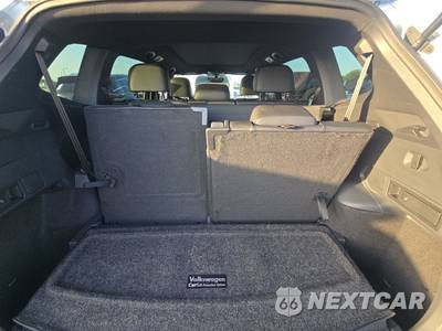 2020 Volkswagen Tiguan SE R-Line Black - zdjęcie 16 z 23 - miniatura