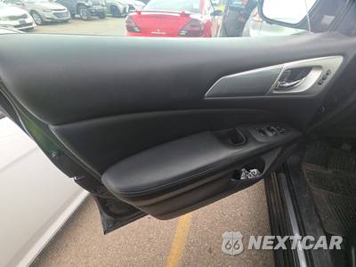 2017 Nissan Pathfinder SL - zdjęcie 9 z 17 - miniatura