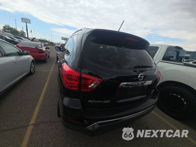 2017 Nissan Pathfinder SL - zdjęcie 5 z 17 - miniatura