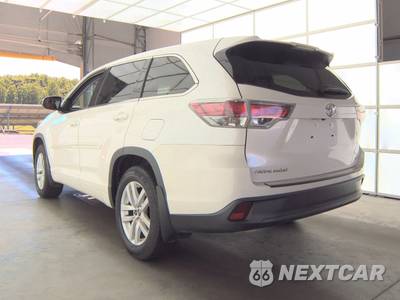 2016 Toyota Highlander LE - zdjęcie 6 z 35 - miniatura