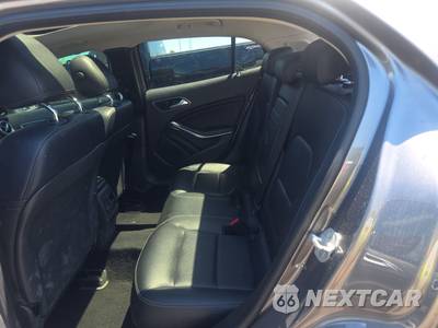 2015 Mercedes-Benz GLA 250 - zdjęcie 13 z 32 - miniatura
