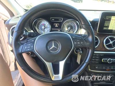 2015 Mercedes-Benz GLA 250 - zdjęcie 10 z 32 - miniatura