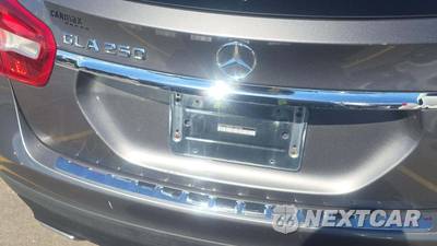2015 Mercedes-Benz GLA 250 - zdjęcie 21 z 32 - miniatura