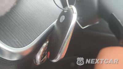 2025 Mercedes-Benz C 300 4MATIC - zdjęcie 20 z 31 - miniatura