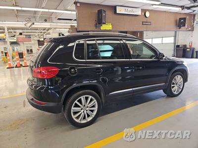 2013 Volkswagen Tiguan SE w/Sunroof & Navigation - zdjęcie 4 z 51 - miniatura