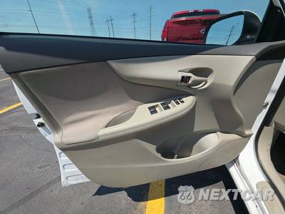 2009 Toyota Corolla LE - zdjęcie 9 z 36 - miniatura