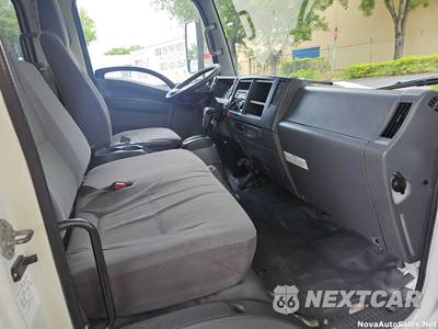 2017 Isuzu NPR HD Base Low Cab Crew - zdjęcie 26 z 81 - miniatura