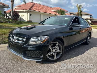 2017 Mercedes-Benz C 300 4MATIC Sedan w/Sport Pkg - zdjęcie 9 z 34 - miniatura