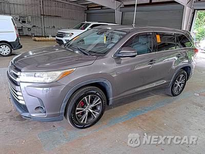 2017 Toyota Highlander LE - zdjęcie 1 z 11 - miniatura