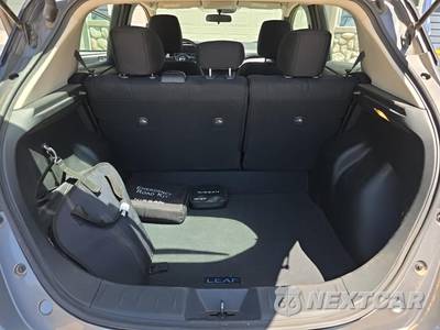 2025 Nissan LEAF S - zdjęcie 17 z 29 - miniatura