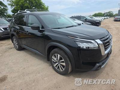2023 Nissan Pathfinder SL - zdjęcie 3 z 24 - miniatura