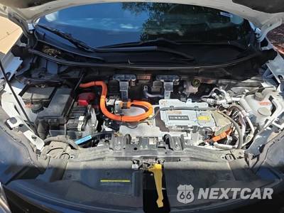 2024 Nissan Ariya ENGAGE e-4ORCE - zdjęcie 16 z 25 - miniatura