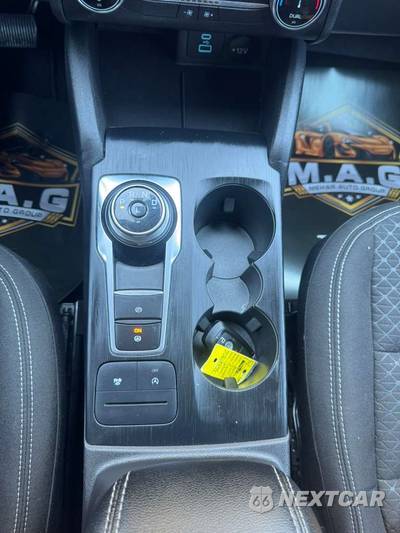 2023 Ford Escape Active - zdjęcie 19 z 28 - miniatura