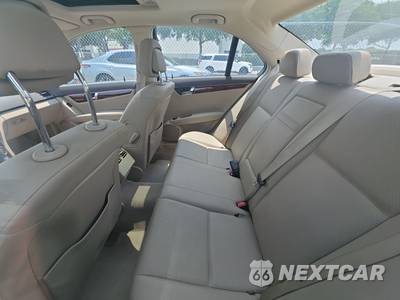 2010 Mercedes-Benz C 300 - zdjęcie 13 z 32 - miniatura