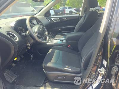 2015 Nissan Pathfinder SV - zdjęcie 7 z 17 - miniatura