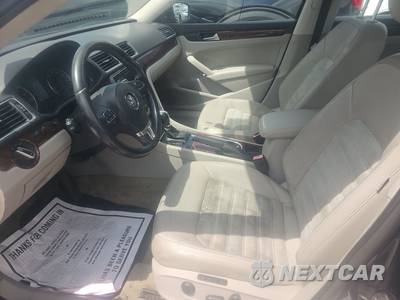 2013 Volkswagen Passat V6 SEL Premium - zdjęcie 7 z 17 - miniatura