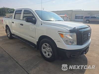 2017 Nissan TITAN S Crew Cab Short Bed - zdjęcie 3 z 32 - miniatura