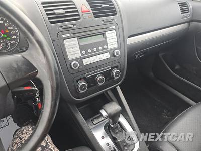 2010 Volkswagen Jetta Sedan Limited - zdjęcie 11 z 35 - miniatura