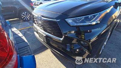 2021 Toyota Highlander Hybrid Limited - zdjęcie 31 z 35 - miniatura