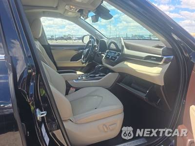 2021 Toyota Highlander Hybrid Limited - zdjęcie 8 z 35 - miniatura