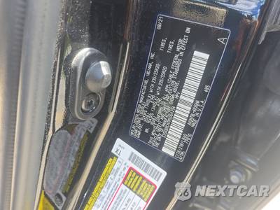 2021 Toyota Highlander Hybrid Limited - zdjęcie 15 z 35 - miniatura