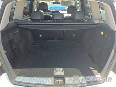 2010 Mercedes-Benz GLK 350 4MATIC - zdjęcie 16 z 36 - miniatura