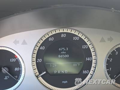 2010 Mercedes-Benz GLK 350 4MATIC - zdjęcie 12 z 36 - miniatura