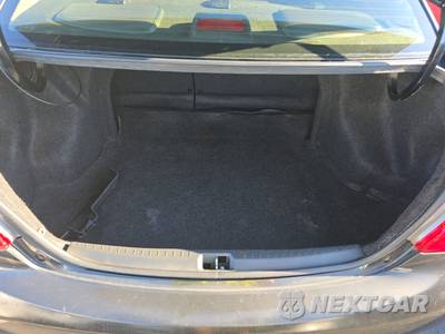 2012 Toyota Yaris Sedan - zdjęcie 16 z 18 - miniatura