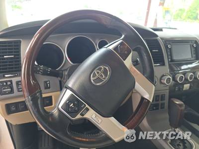 2014 Toyota Sequoia Platinum - zdjęcie 10 z 28 - miniatura