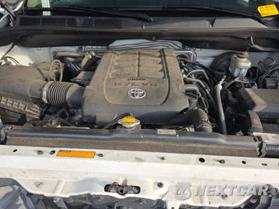 2014 Toyota Sequoia Platinum - zdjęcie 16 z 28 - miniatura