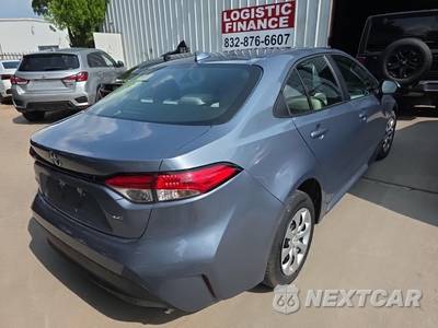 2026 Toyota Corolla LE Sedan - zdjęcie 4 z 18 - miniatura