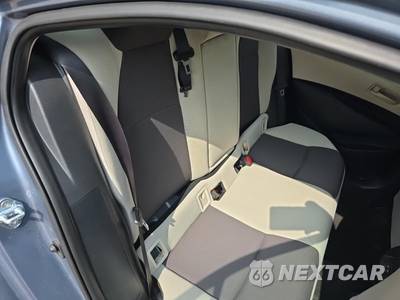 2026 Toyota Corolla LE Sedan - zdjęcie 15 z 18 - miniatura