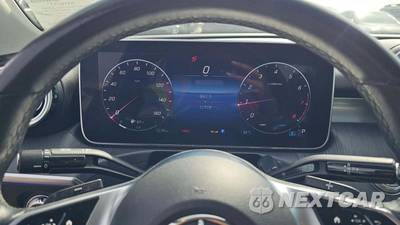 2023 Mercedes-Benz C 300 Sedan - zdjęcie 17 z 21 - miniatura