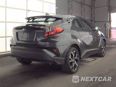 2022 Toyota C-HR XLE - zdjęcie 4 z 18 - miniatura