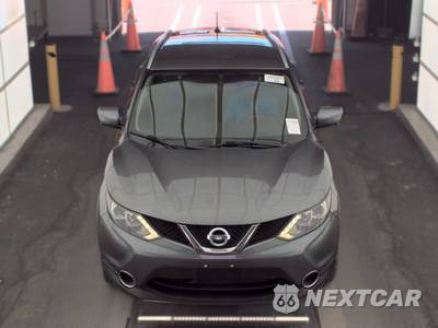 2017 Nissan Rogue Sport SV - zdjęcie 2 z 34 - miniatura