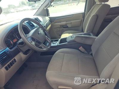 2013 Nissan Armada SV - zdjęcie 7 z 26 - miniatura