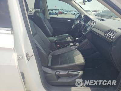 2019 Volkswagen Tiguan SEL R-Line - zdjęcie 8 z 28 - miniatura