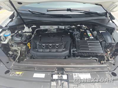 2019 Volkswagen Tiguan SEL R-Line - zdjęcie 16 z 28 - miniatura