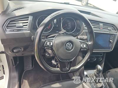 2019 Volkswagen Tiguan SEL R-Line - zdjęcie 10 z 28 - miniatura