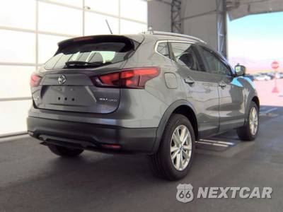 2017 Nissan Rogue Sport SV - zdjęcie 4 z 46 - miniatura