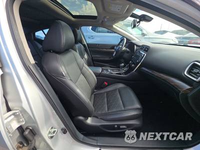 2016 Nissan Maxima 3.5 Platinum - zdjęcie 8 z 31 - miniatura